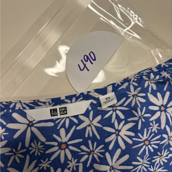 Uniqlo V Neck Long Sleeve Mini Dress Blue Daisy Floral Size XS Pockets Printed - Picture 7 of 8